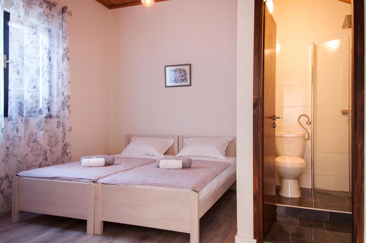 Hotel Domus Albus à Zadar Extérieur photo